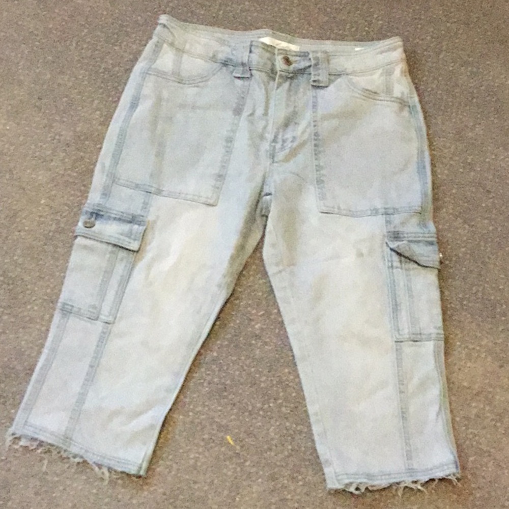 KanCan Light Gray Jean Shorts